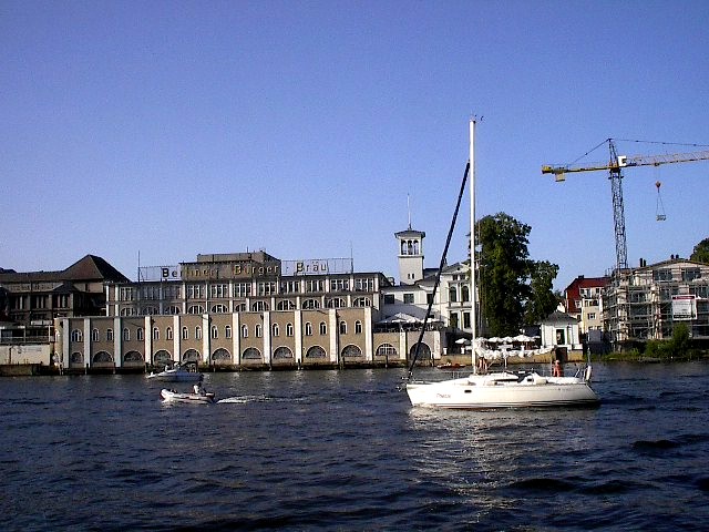 Berliner Bürger Brau Brewery by Red Haircrow